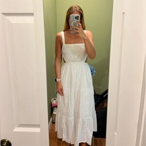 Abercrombie & Fitch White Maxi Dress with Elegant Flow